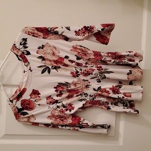 Eye Candy Floral Shirt Size Medium